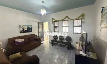 Imagem: Casa com 2 quartos (2 quartos, 1 banheiro)