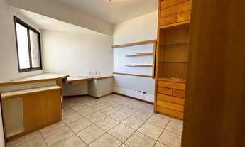 Imagem 6: Imóvel para aluguel possui 220 metros quadrados com 4 quartos