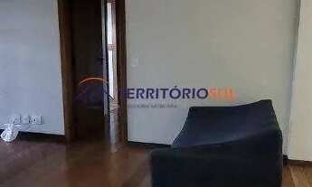 Imagem 3: Apartamento de 2 dormitórios grande com suite, sacada fechada com churrasqueira, elevador