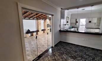 Imagem 6: Aluguel Casa em Contagem bairro Alvorada - 3 quartos