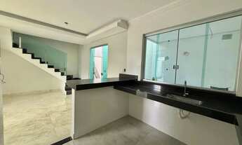 Imagem 5: Casa com 3 Quartos e 3 banheiros à Venda, 120 m² por R$ 550.000