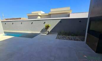 Imagem 6: Casa térrea, em condomínio de luxo para venda, próximo a UFMT, Shopping Três Américas, 3 q