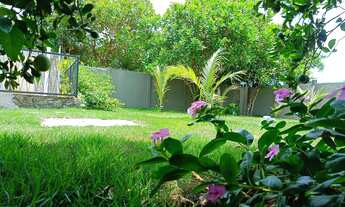 Imagem: Casa ampla aconchegante com piscina e área