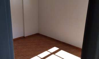 Imagem 6: Amplo apartamento ACEITA FINANCIAMENTO, oportunidade, entrar e morar, comércio amplo, VAZI