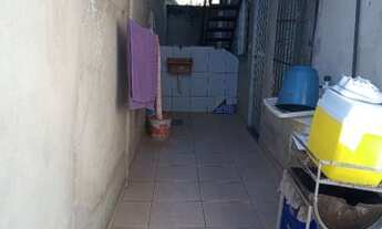 Imagem 2: Alugo um casa tipo sobrando em Anchieta!!