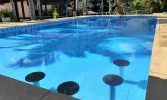 Imagem 3: Granjas em condomínio rural com amola área de lazer e infraestrutura completa