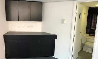 Imagem 6: Edifício comercial Rua cândido espinheira