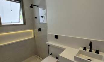 Imagem 11: Casa em Condomínio para Venda em Santana de Parnaíba, Residencial Tamboré 10, 4 dormitório