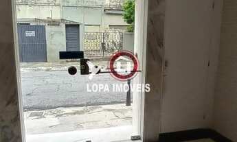 Imagem 2: Apartamento de quarto e sala com área em Santa Teresa. Confira!