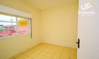 Imagem 2: Apartamento com 1 dormitório para alugar, 50 m² por R$ 700,00/mês - Centro - Pelotas/RS