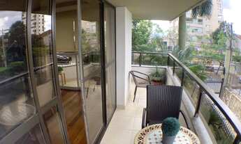 Imagem 2: Apartamento á venda com 4 dormitórios com suíte, 3 vagas 210m² no Sumaré/Perdizes REFORMAD