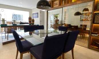 Imagem 4: Lindo sobrado em condomínio Fechado com 4 dormitórios e 4 vagas, ótima localização