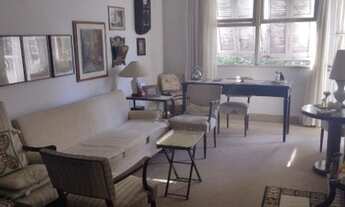 Imagem 2: Porto Alegre - Apartamento Padrão - Auxiliadora