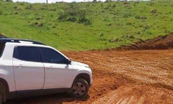 Imagem 2: Jv. Olha esse terreno