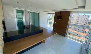 Imagem: 4 dorms, 4 suites, 6 banheiros, 4 vagas