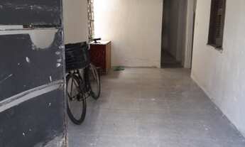 Imagem 3: Casa a venda conjunto Ceará, com muito terreno