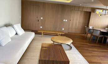 Imagem 2: Apartamento em Moema com 227m² 4 suítes 5 banheiros 4 vagas de garagem