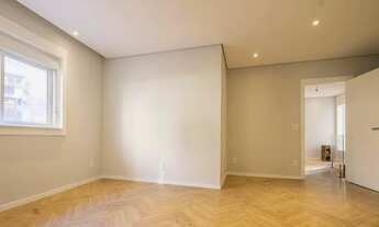 Imagem 2: Casa à venda com 250m², 3 quartos e 3 vagas