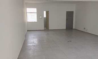 Imagem 3: Rua do Rosário, salas comerciais, reformadas, amplas, 2 salões, 3 banheiros Andar inteiro