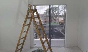 Imagem 3: Sobrado para Venda em Curitiba, SITIO CERCADO, 3 dormitórios, 1 suíte, 2 banheiros, 2 vaga