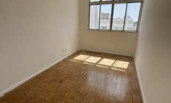 Imagem 1: Lt; Edifício Villa Lobos - Sombra