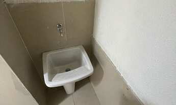 Imagem 5: Pelegrine Aluga Sobre Loja 120 m², 2 banheiros, copa, área de serviço, Glória