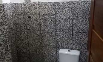 Imagem: Alugo casa/Ap 700 no Ouro verde