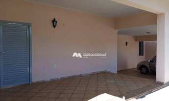 Imagem 3: Casa com 3 dormitórios para alugar, 550 m² por R$ 2.650,00/mês - Centro - Cedral/SP