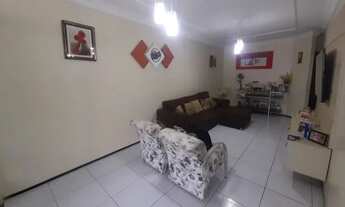 Imagem 2: Casa em Condomínio com 3 quartos na Vicente Fialho Próx. Aririzal