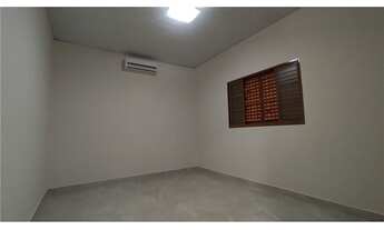 Imagem 3: Casa no Centro, reformada, com 3 quartos, 1 banheiro, 1 vaga, para LOCAÇÃO, por R$ 2.600,0