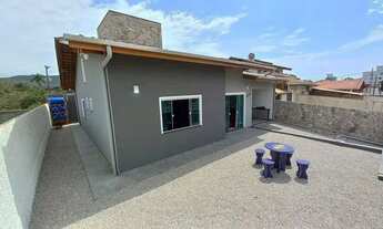 Imagem 3: Casa 3 Dormitórios a Venda em Bombas - Bombinhas