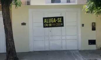 Imagem: Casa duplex no Country