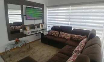 Imagem 2: Lindo apartamento de três dormitórios na Zona Nova Ref.: