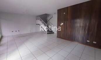 Imagem 5: Casa para aluguel, 4 quartos, 2 vagas, Martins - Uberlândia/MG