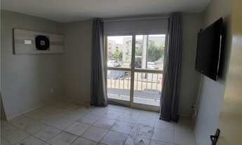 Imagem 7: Apartamento térreo com sacada