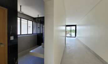 Imagem 5: Excelente Casa em condomínio com 5 amplas suítes 620/500mts construídos