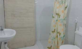 Imagem 7: OPORTUNIDADE ÚNICA! Sobrado com piscina em Cond. Fechado! 235m²! Arniqueira! Confira!