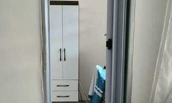 Imagem: Quarto com banheiro privativo