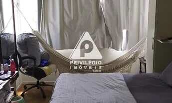 Imagem 2: Humaitá, 3 quartos, suíte, dependência completa e vaga