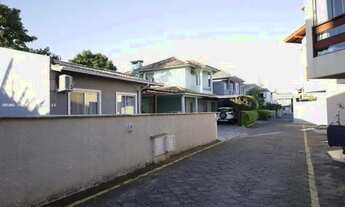 Imagem 3: Casa para Venda em Florianópolis, Ingleses, 2 dormitórios, 1 suíte, 1 banheiro, 1 vaga