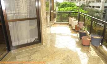 Imagem 4: Homem de Melo com infra 2 varandões salão 3 ambientes 4 suítes montado 5 vagas demarcadas