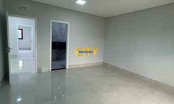 Imagem 2: Sobrado à venda no Condomínio Belvedere com 3 suítes, no bairro Jardim Imperial em Cuiabá