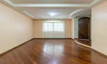 Imagem: CASA A VENDA EM PINHAIS