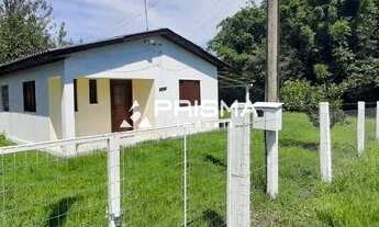 Imagem 2: Casa 2 dormitórios, Garagem coberta , Pátio grande