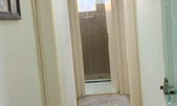 Imagem 5: Apartamento de frente ao mar, com 3 dormitórios, 2 banheiros, 1 vaga, em Boqueirão, Santos