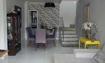 Imagem 4: Casa de condomínio para aluguel tem 210 metros quadrados com 2 quartos