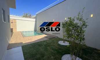 Imagem 2: CASA COM 03 SUITES PLENAS, PISCINA, MOBILIADA, ALTO PADRÃO NO MOINHO DOS VENTOS PROXIMO AO