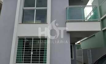 Imagem 2: Casa com 3 dormitórios sendo 1 suíte para locação, Campeche, FLORIANÓPOLIS - SC