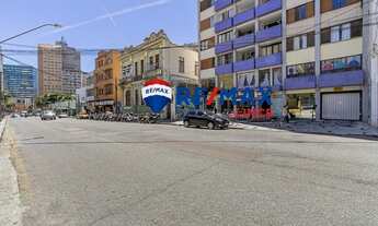 Imagem 2: Apartamento para venda com 106 metros quadrados com 3 quartos em Centro - Curitiba - PR