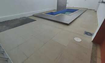 Imagem 1: Casa filé no Vale dos Cristais c/ 3qts, send 1 suíte, 3brs, 2vgs, amrs plnjds, piscn, chur